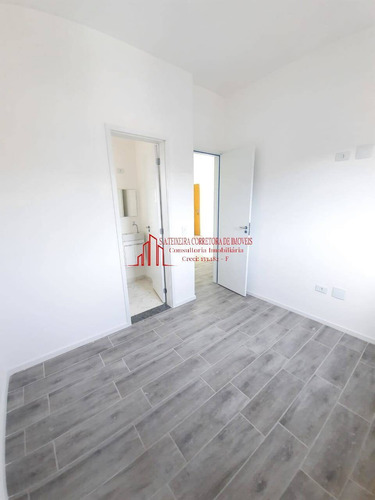 Imagem 3 de 6 de Apartamento 02 Dorm Sem Condomínio Vila Alto Santo André - Venda - 1687
