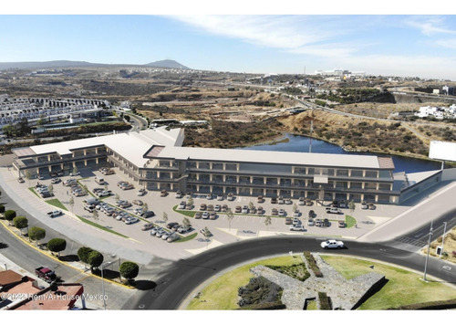 El Marques Local Comercial En Primer Nivel En Renta Rah1572
