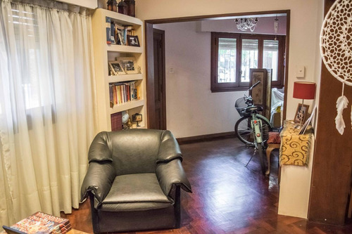 Imagen 5 de 21 de Casa En Venta 5 Ambientes Florida