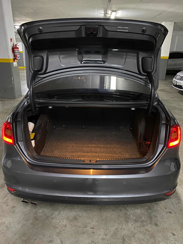 Volkswagen Vento 2.5 Luxury 170cv Tiptronic 2013