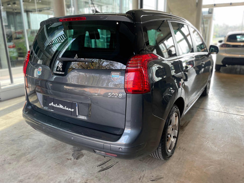 Peugeot 5008 1.6 Feline B/techo Tiptronic