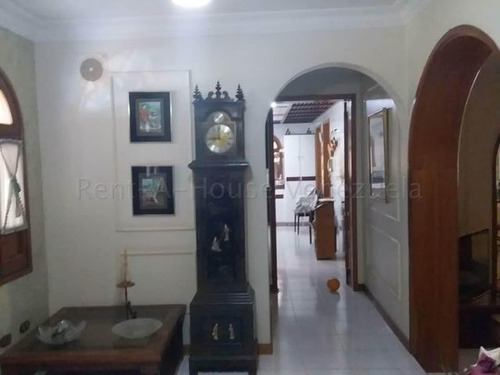 Imagen 4 de 30 de Casa En Venta Zona Este , Barquisimeto, Amplia, Moderna, Conjunto Cerrado. Contacto 0424-5620928 Flex 22-9792 Z10