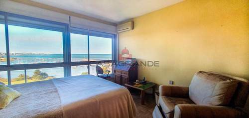 Imagen 15 de 25 de Apartamento - Puerto Buceo 3 Dormitorios. Panamericano