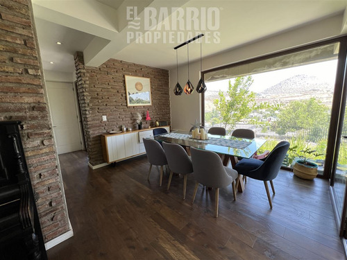 Casa En Venta De 4 Dorm. En Colina