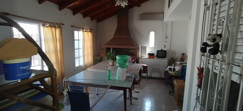 Casa En Venta En Lanús Oeste, Lanús, G.b.a. Zona Sur