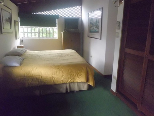 Imagen 9 de 12 de Cd - Venta Casa Prados Del Este