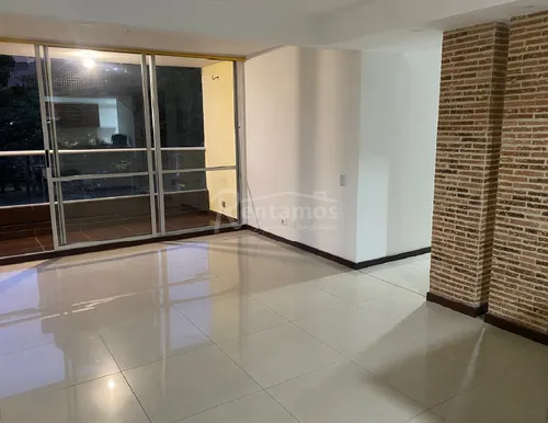 Apartamento En Arriendo En Cumbres. Cod A776147