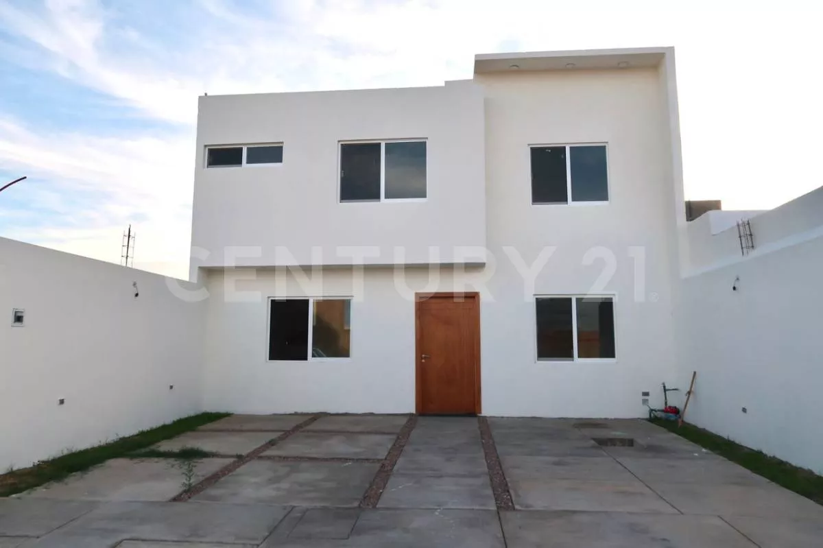 Casa Nueva En Venta En Fracc. La Sauceda Durango, Dgo, Mex.