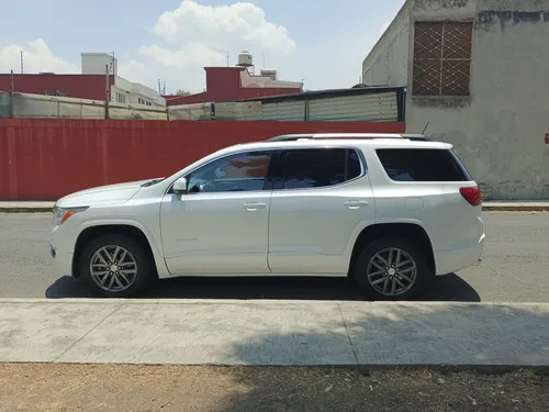 GMC Acadia 3.7 Slt At