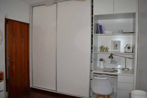 Casa Con Pileta A 100 Mts Del Cordoba Shopping Center