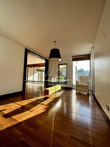 Duplex En Venta De 5 Dorm. Valle Escondido Lo Barnechea