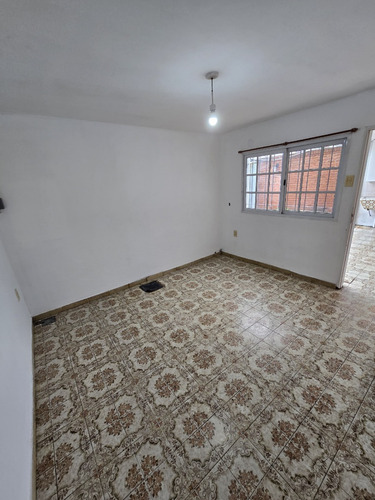 Alquiler Ph 4 Ambientes 2 Habitaciones La Rioja Lanus Oeste