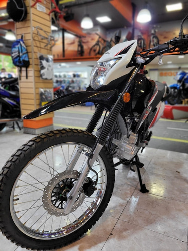 Imagen 16 de 18 de Corven Triax 250 R3 0km Tamburrino Motos Entrega Inmediata