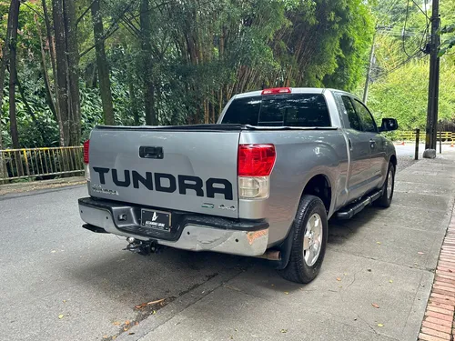 Toyota Tundra 5.7 Sr5 Double Cab