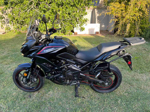 Imagen 10 de 18 de Kawasaki Versys 650 2018 C/accesorios, Única Mano, 41.700km