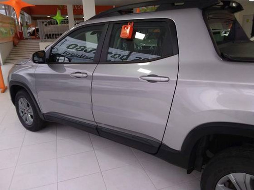 Imagem 4 de 9 de Fiat Toro 1.8 16v Evo Flex Freedom At6