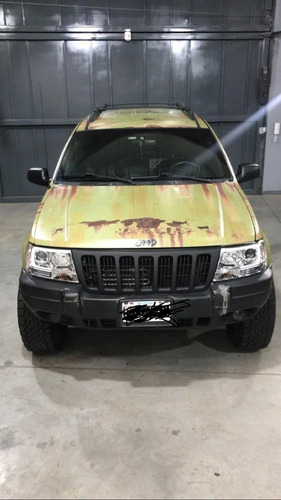 Jeep Grand Cherokee Laredo 2001