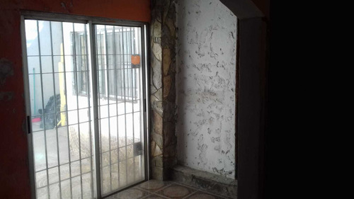 Casa 4dorm Con Local En Gral Flores Y Atenas $48000
