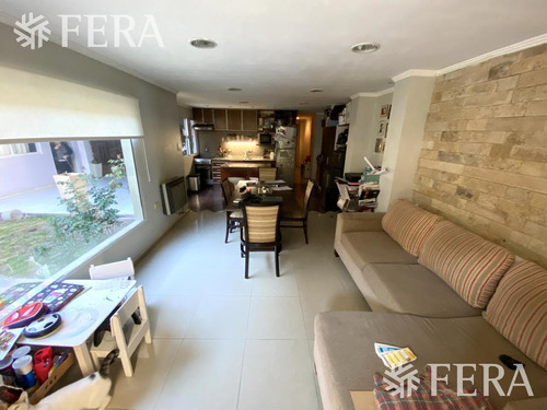 Imagen 15 de 23 de Venta De Galpón, 3 Departamentos, Local Y Espacio Guardacoches En Quilmes Oeste