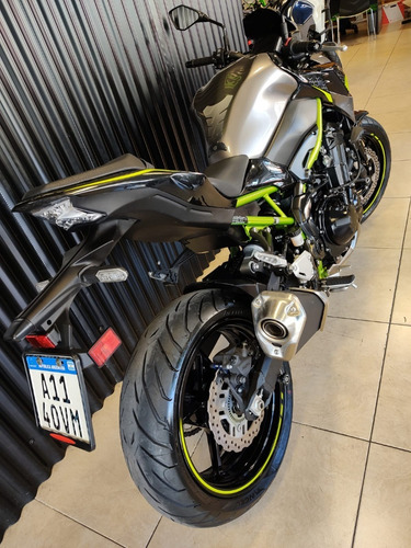 Imagen 10 de 24 de Kawasaki Z900 (no Zx6 Yamaha Mt07 R6 Ducati Monster) Permuto