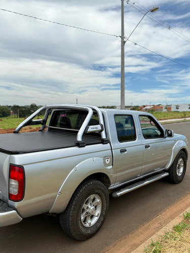 Nissan Frontier 2.8 Se Cab. Dupla 4x2 4p
