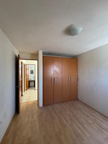 Casa En Renta Chulavista Iii, Queretaro. 3 Rec, 3 Baños, Privada Con Alberca