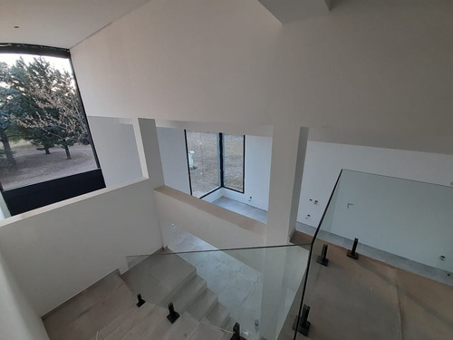Imagen 13 de 23 de Chacras De La Villa - Casa 3 Dorm 330 M2 Cub - A Estrenar - Villa Allende