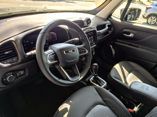 Jeep Renegade Long. T270 1.3 TB 4x2 Flex Aut.