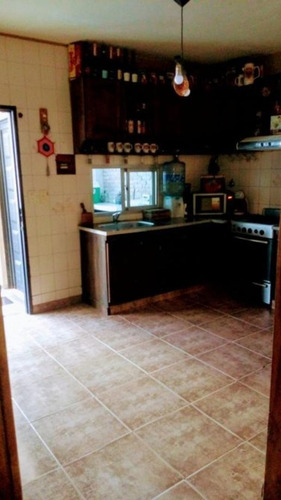 Imagen 6 de 16 de Casa 4 Amb. Con Cochera, Apta Credito!!!