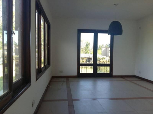 Imagen 8 de 13 de Casa En Venta En Barrio Cerrado El Encuentro