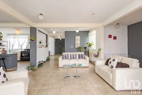 Venta Casa 7 Ambientes Adolfo Ruiz Cortínes