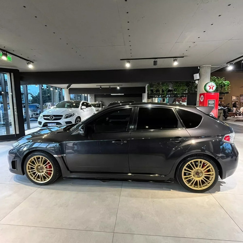 Subaru Impreza 2.5 Sedan Sti-300 Mt