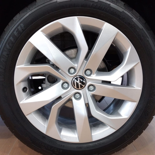 Imagen 14 de 15 de Volkswagen Taos Comfortline 1.4t 150cv My 2022 0km