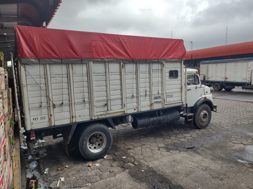 Imagen 2 de 6 de Mercedes Benz Mercedes Benz 1517