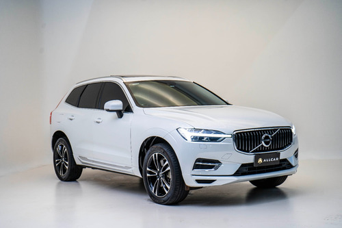 Volvo XC60 2.0 T8 Momentum Drive-e 5p Hibrido 8 marchas