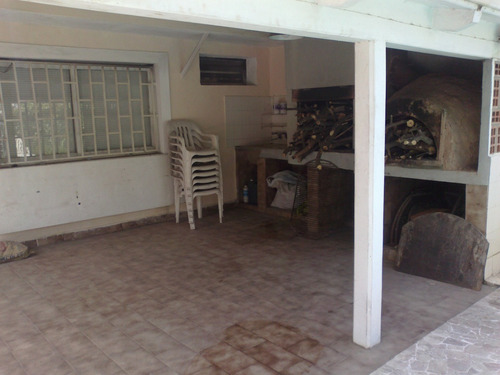 Villa Belgrano: Casa 3 Niveles Apta Uso Comercial