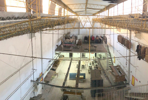 Casa + Local Comercial En Venta En Ciudad Vieja.