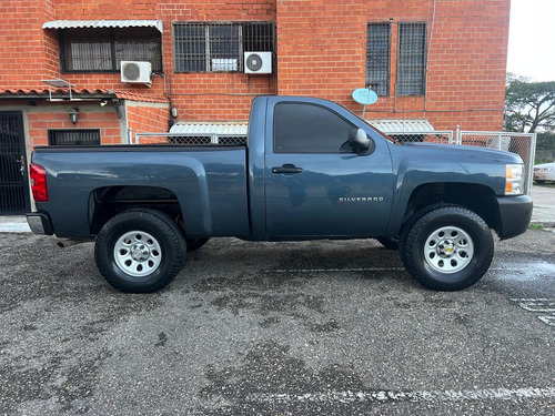 Chevrolet Silverado Ls 4x2 2011