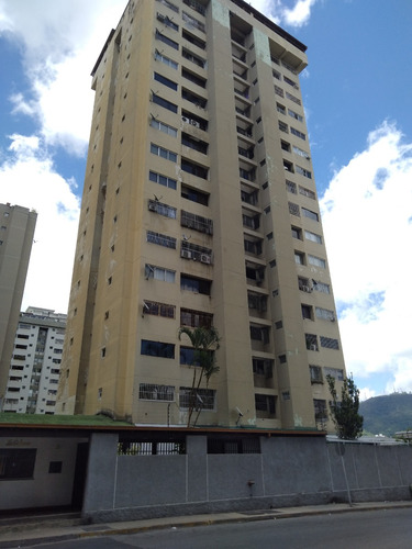 Alquiler  O ]venta De Apartamento En Gauicay, Baruta, Caracas