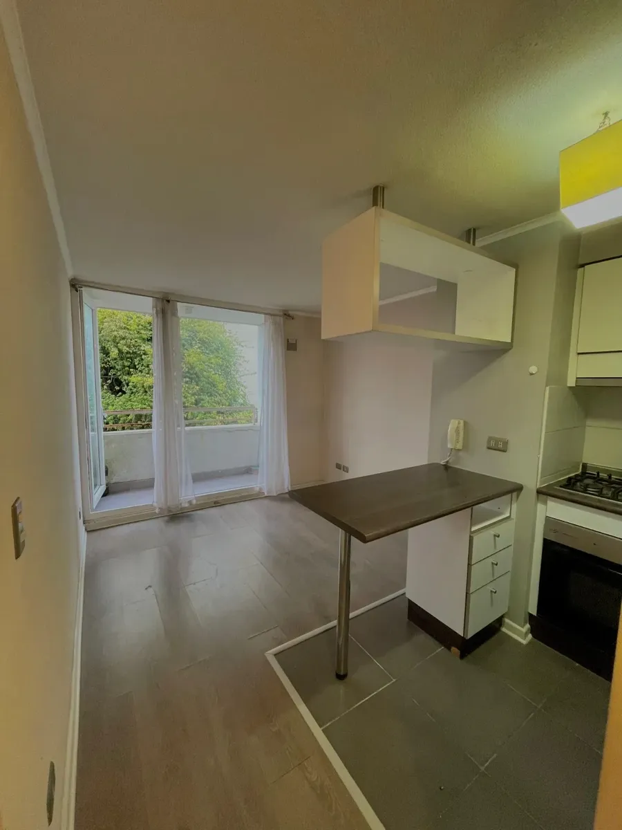 Imagen 2 de 6 de Venta Departamento En Centro De Concepción