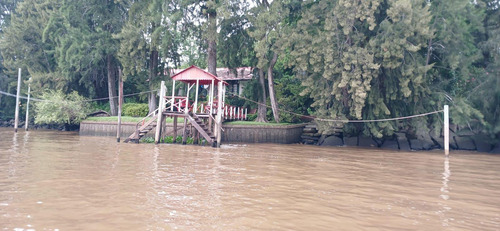 Casa En Venta En Islas Del Delta De Tigre