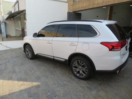 Mitsubishi Outlander 2.2 Diesel