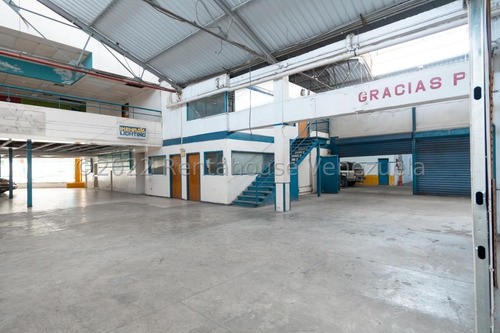 Imagen 13 de 21 de Lmgc Vende Galpon De 4400 Mtrs Techados En Boleita Norte