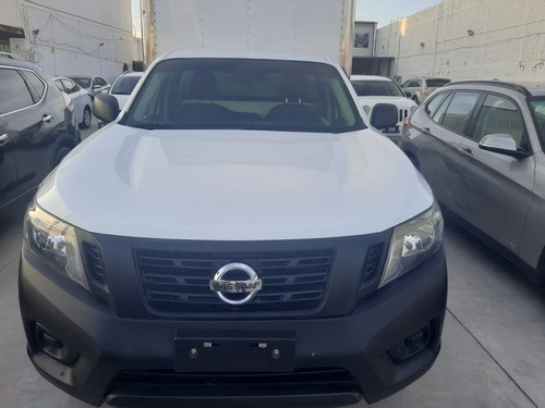 Imagen 2 de 15 de Nissan Np 300 2016