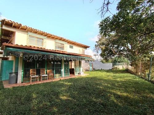 Casa En Santa Paula Venta Calle Privada