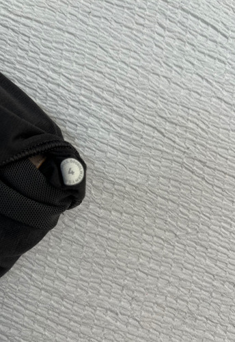 Lululemon Flow Y Bra Deportivo Color Negro Diamond Dye Pitch Grey Tie Dye 4 (Usado)