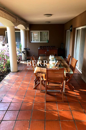 Casa Venta 4 Dormitorios Barrio Bermudas Lote De 890 M2 Pilar