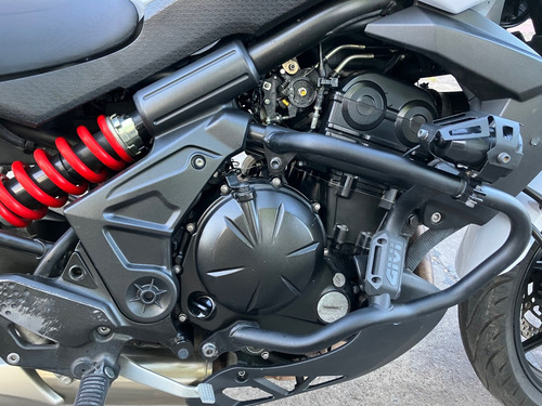 Imagen 13 de 17 de Kawasaki Versys 650 2013