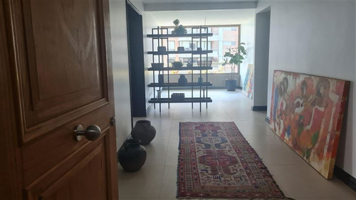 Departamento En Venta De 3 Dorm. En Las Condes