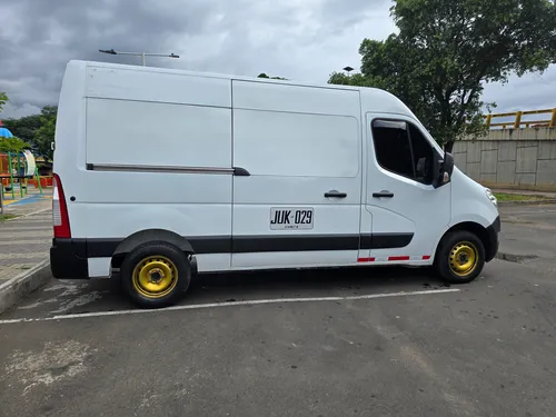 Renault Master 2.3l